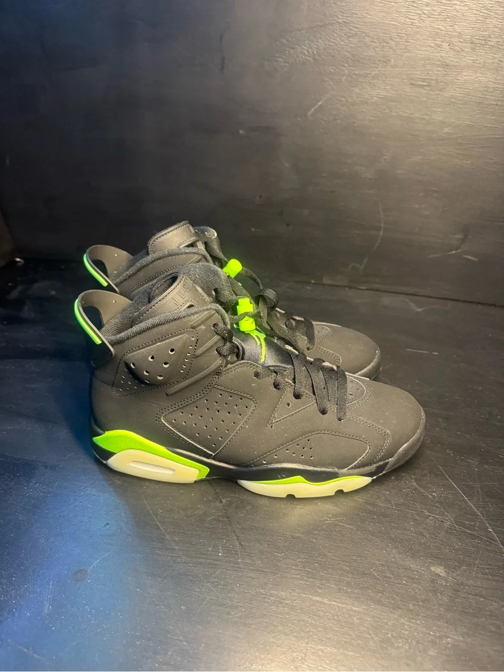 Air-style jordan 6 Basketball Shoes in Black with Neon Green Accents